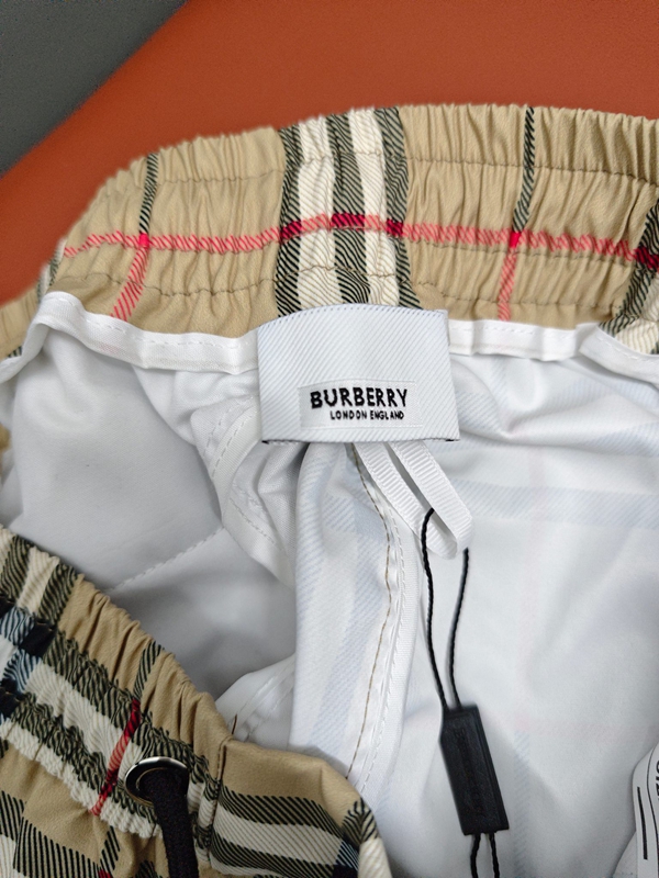 ブランドハーフパンツ素材ディテール